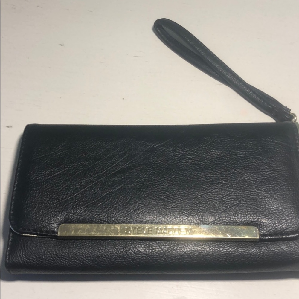 Steve Madden wallet wristlet